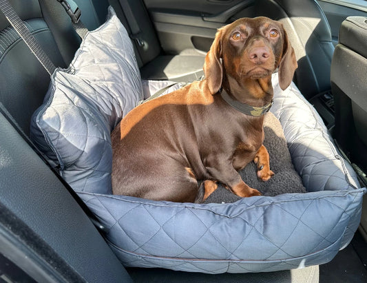 Waterproof Quilted Dog Car Seat: Sherpa Fleece Cushion, Adjustable Straps.