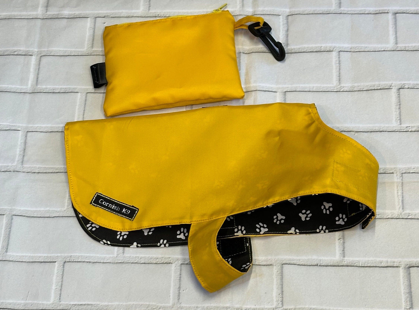 Waterproof Dachshund Coat: Lightweight Nylon, Cotton Lined, Travel Dog Coat