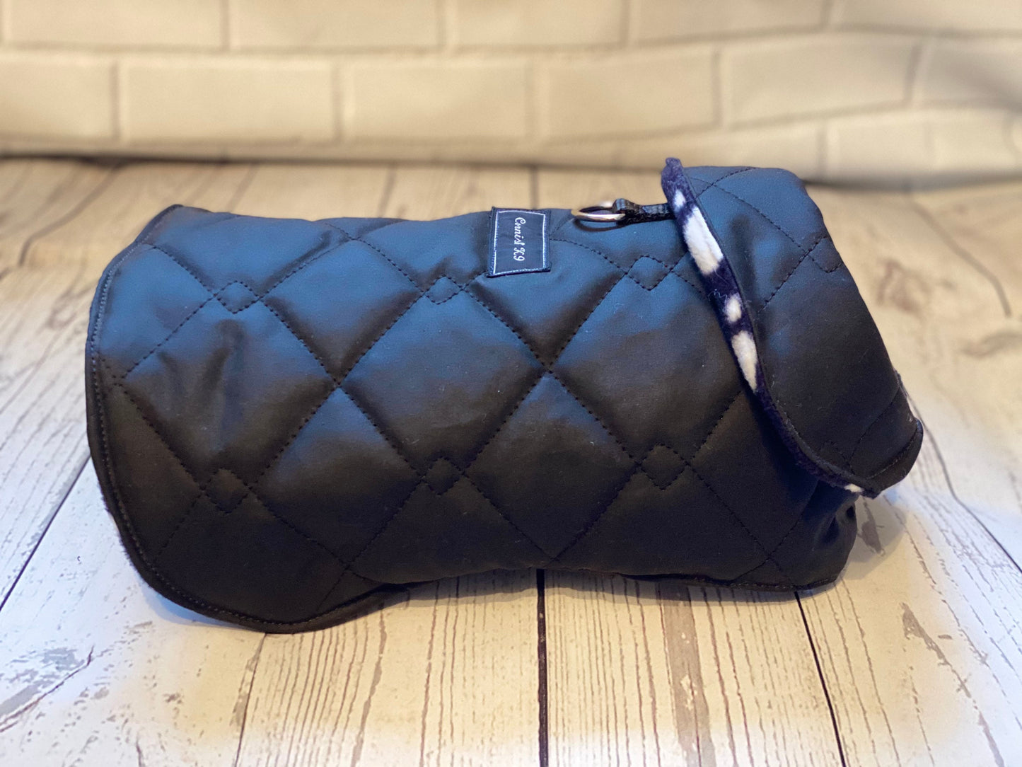 Waxed Quilted Dachshund Dog Coat: Waterproof Winter Jacket