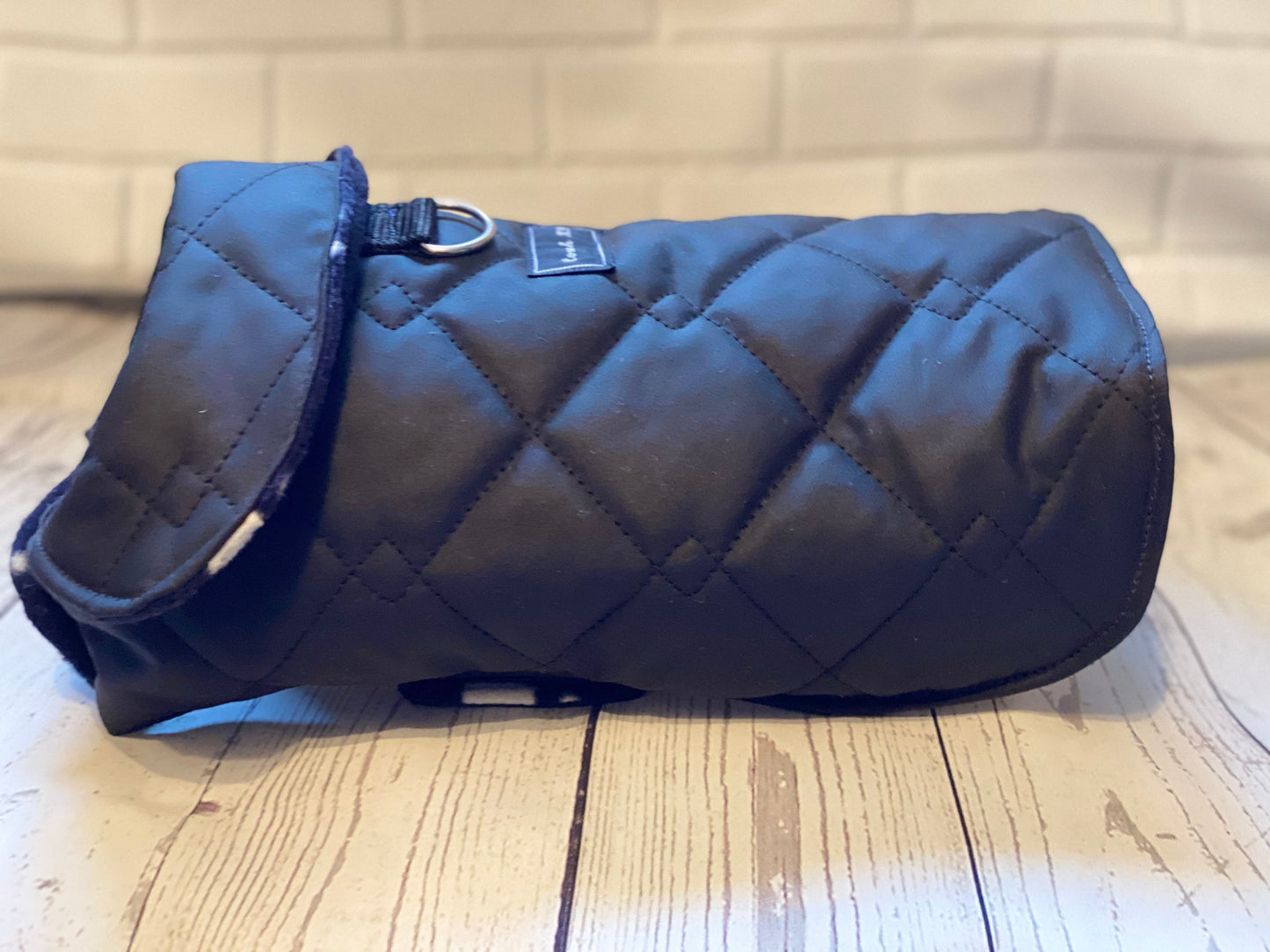 Waxed Quilted Dachshund Dog Coat: Waterproof Winter Jacket
