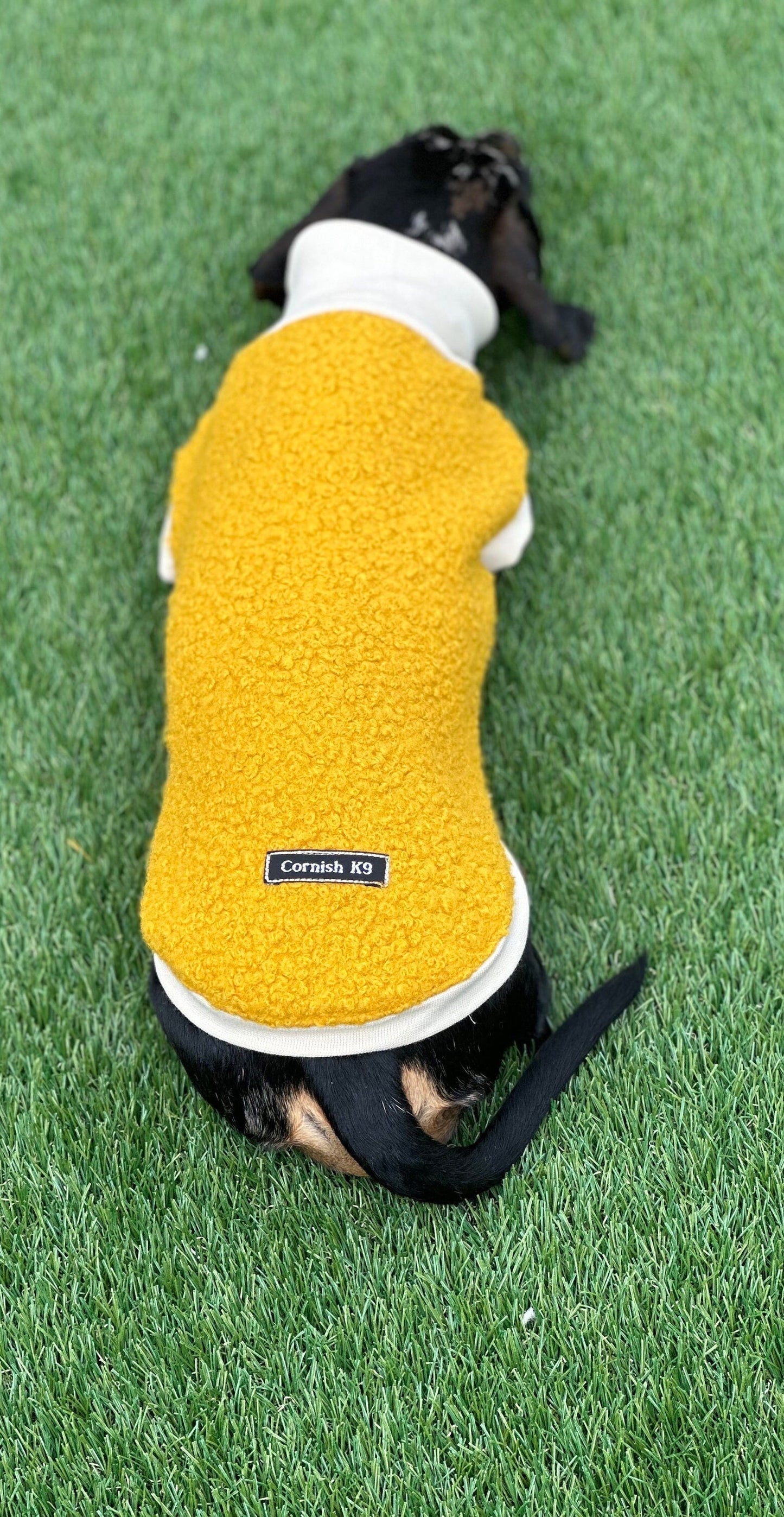 Boucle Dachshund Fleece Jumper: Cozy Thermal Small Dog Coat