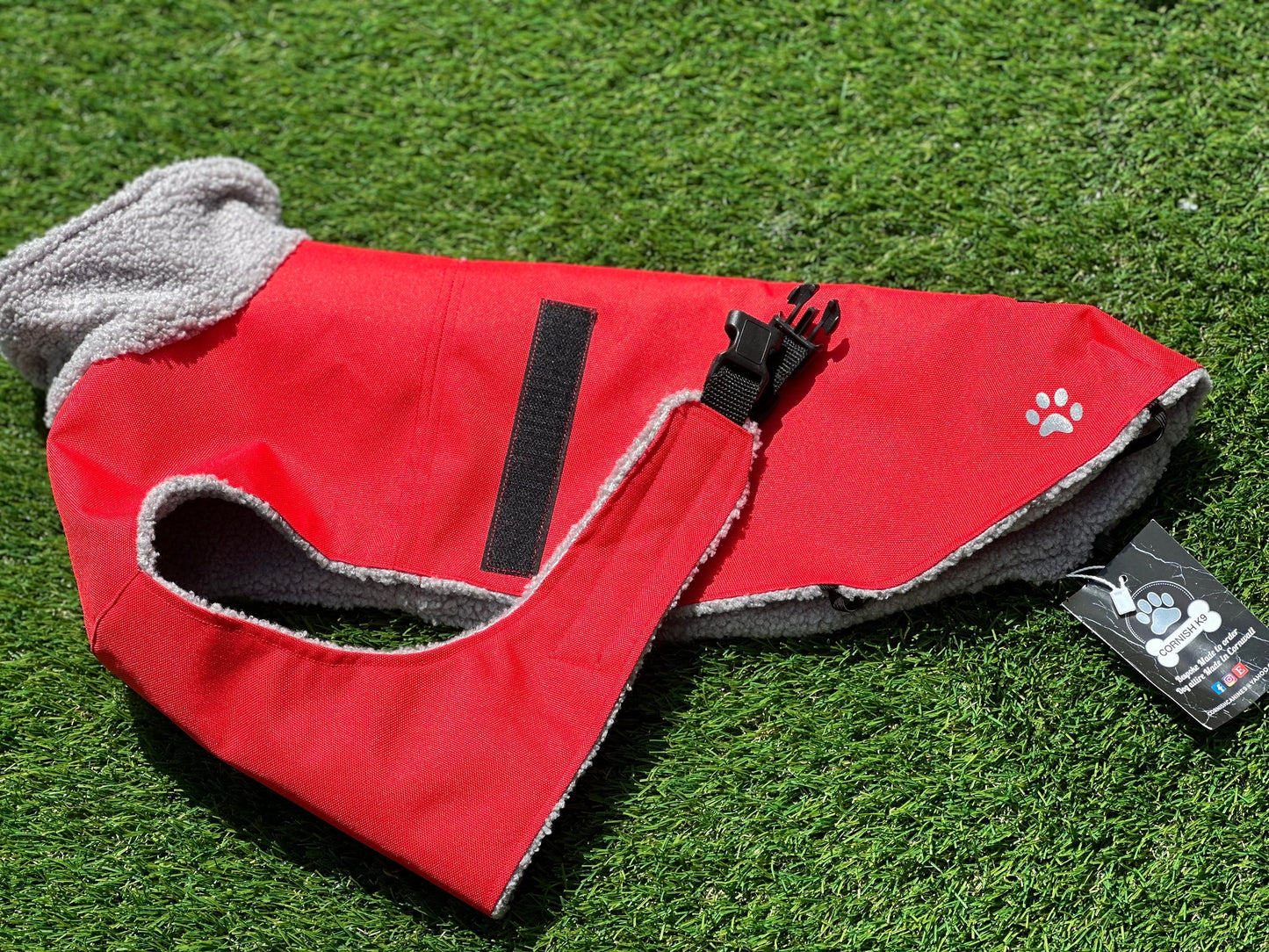 Waterproof Cordura Dachshund Coat: Sherpa Fleece Lined, Reflective Paw Prints