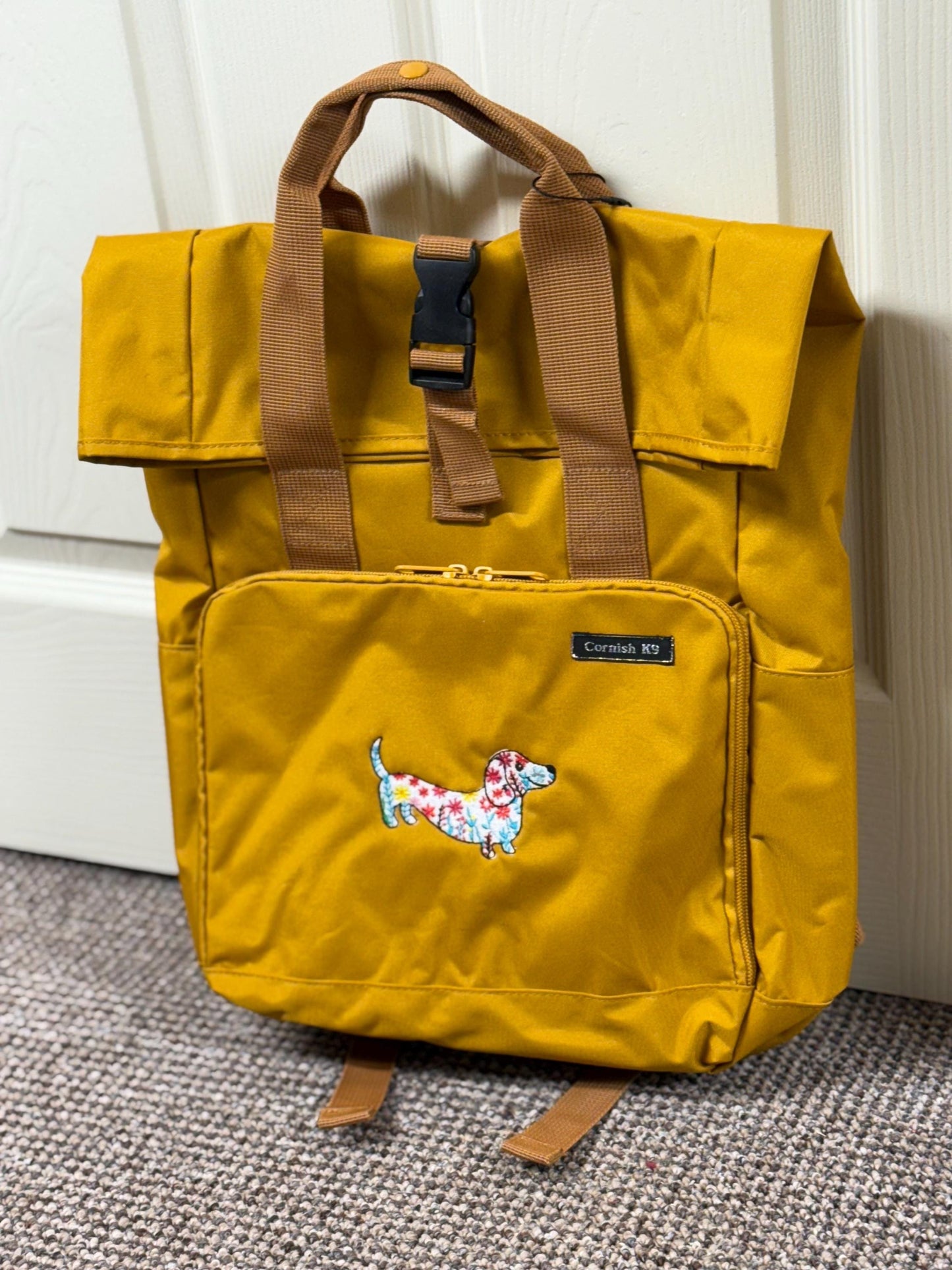 dachshund roll top backpack,dachshund rucksack,dachshund gift,dachshund bag,sausage dog ,daxie lover