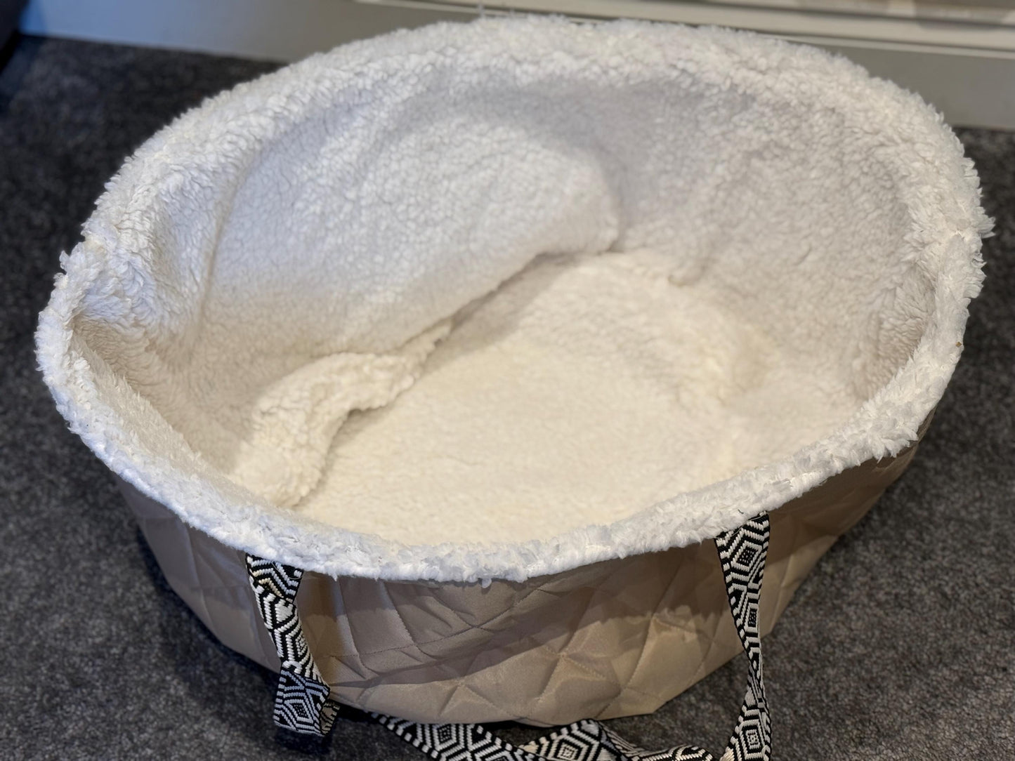 Quilted Waterproof Dog Travel Bed Bag: Sherpa Fleece Puppy Sling