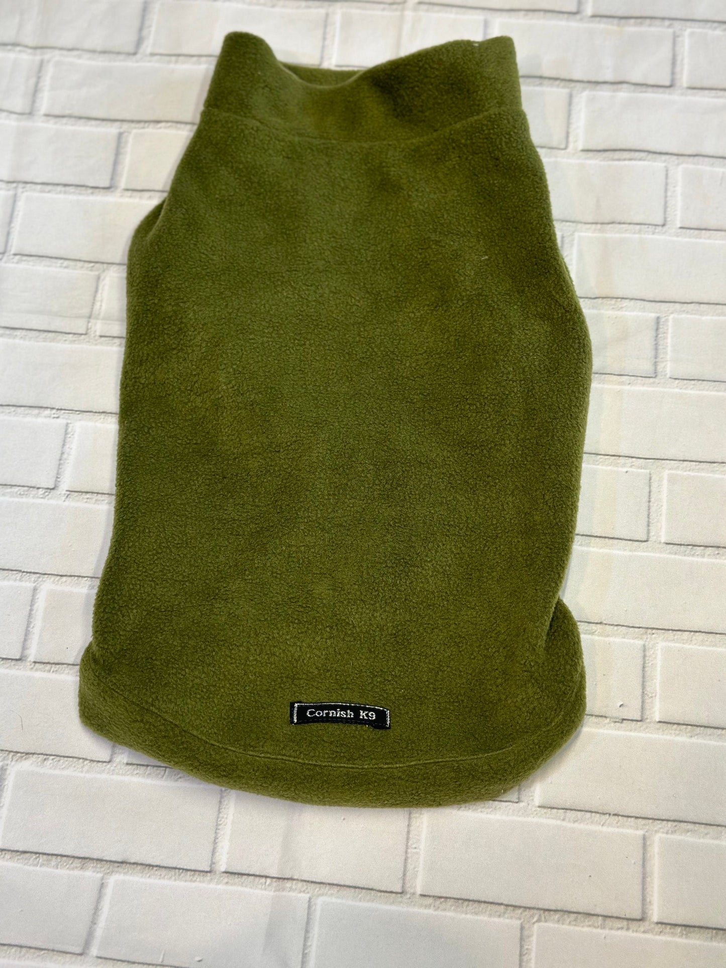 Personalized Dog Fleece Jumper: Water & Mud Repellent, Breathable Slip-on Coat