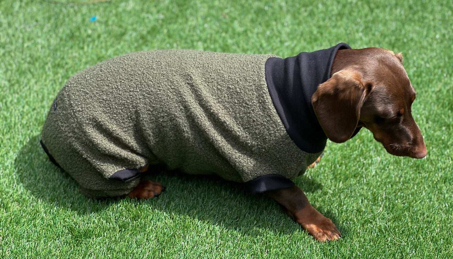 Boucle Fleece Dachshund Onesie: Cozy Small Dog Jumper