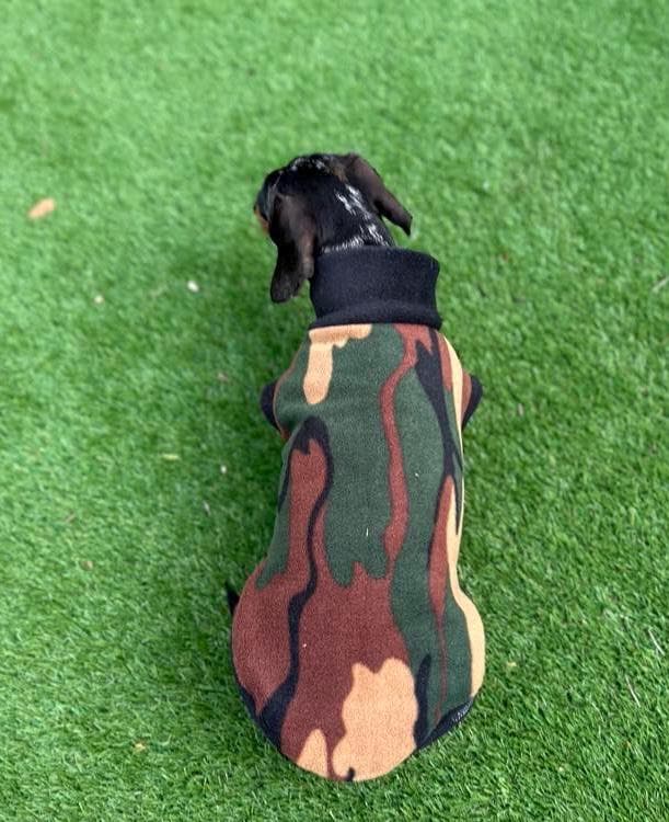 Camouflage Dachshund Fleece Jumper: Breathable, Warm Dog Jacket