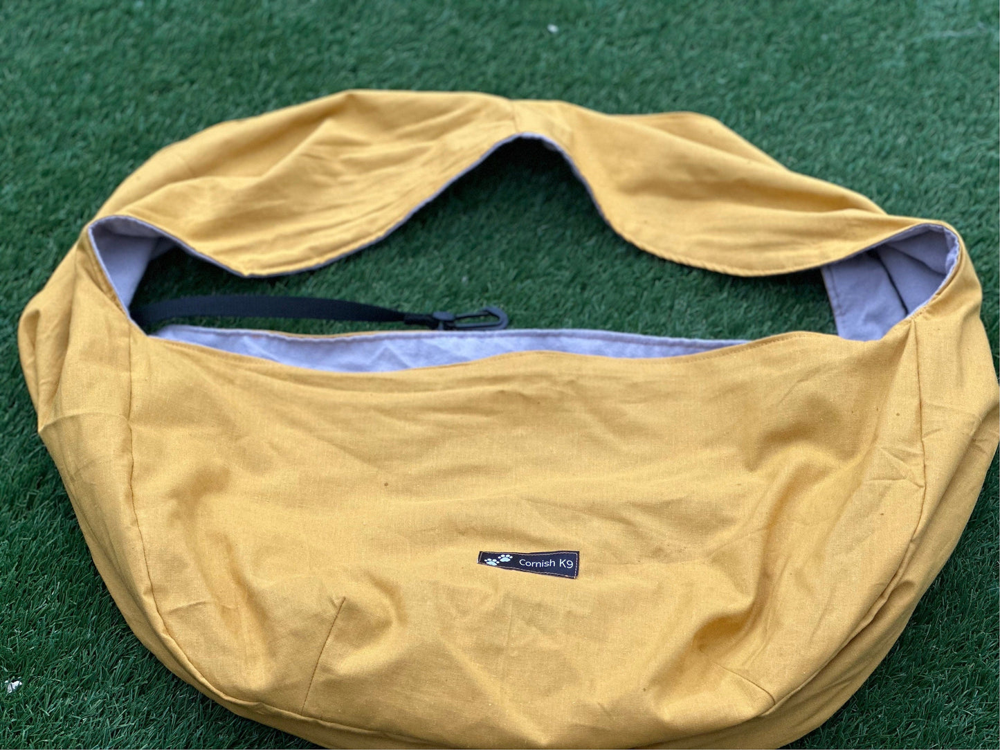 Dog  sling carrier,dachshund sling,small dog sling ,light weight sling,spring/summer sling,Italian greyhound sling
