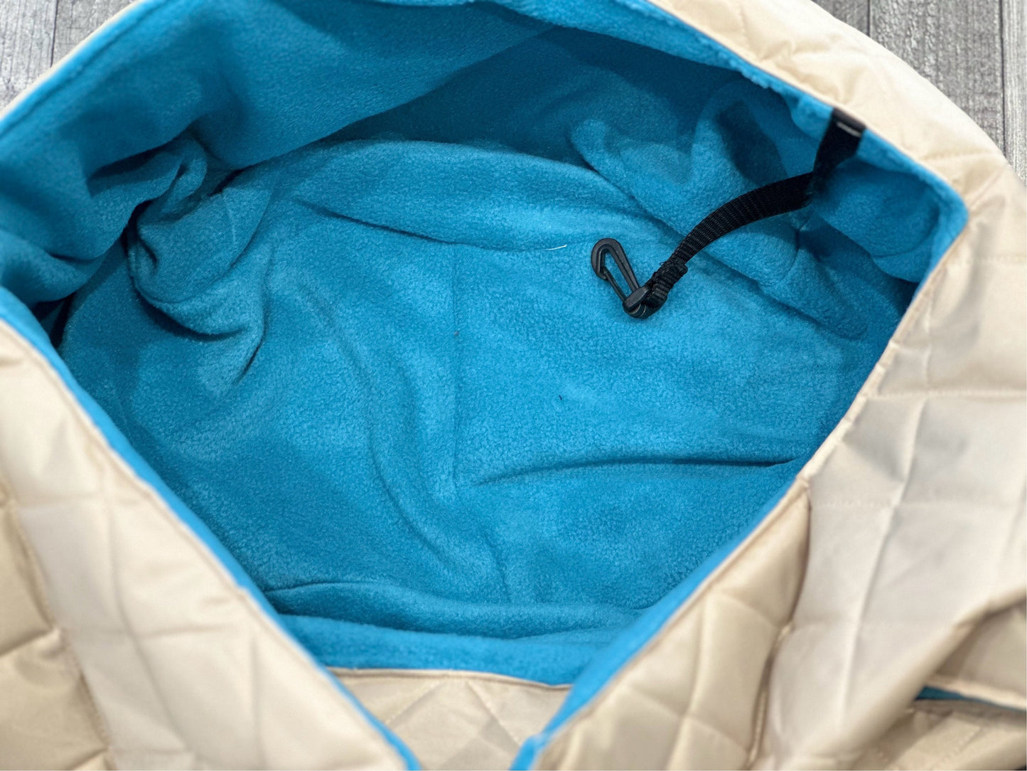 Dog sling,Quilted waterproof dog sling carrier ,small dog sling bag , puppy sling ,dachshund  sling carrier, dog sling,iggy dog carrier